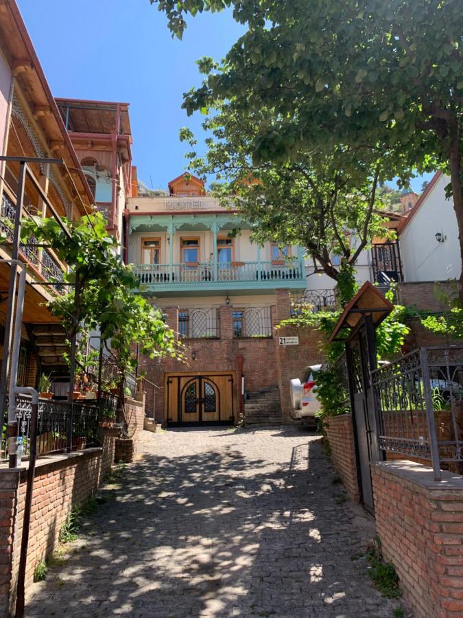 Betlemi Old Town Hotel ティビリシ エクステリア 写真